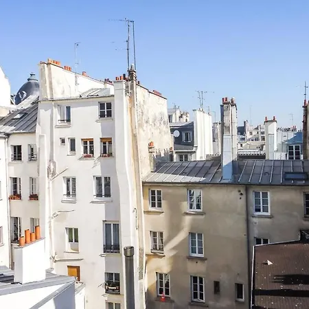Apartment Beaubourg - 2 Pieces Sous Les Toits *